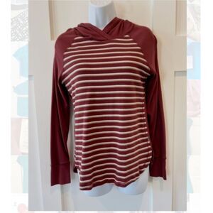Eddie Bauer Women's Burgundy Hoodie (M)